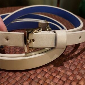 NWOT Crossbody Strap Cream with Periwinkle Blue inside 46”